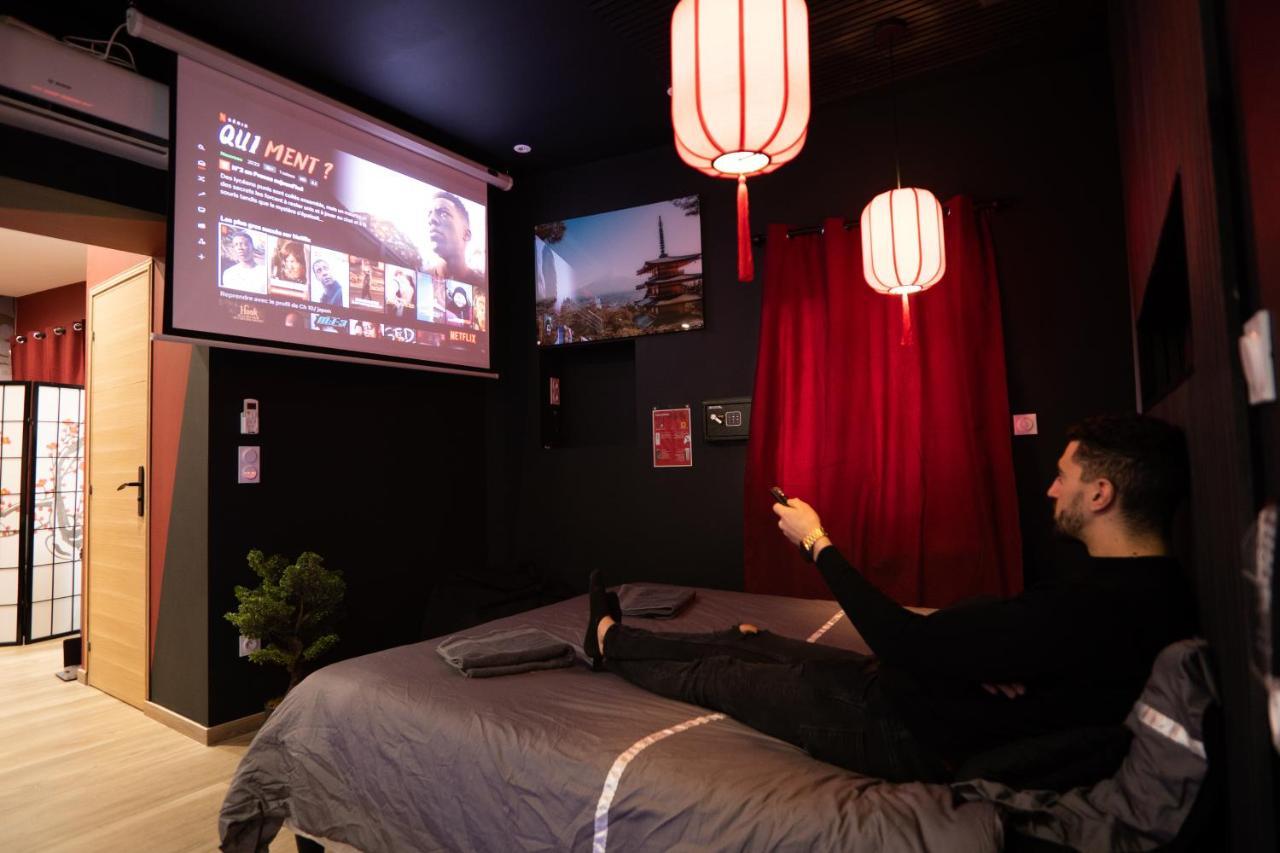 Capsule Japon - Jacuzzi - Netflix & Ecran Cinema - Xbox Apartman Trith-Saint-Leger Kültér fotó
